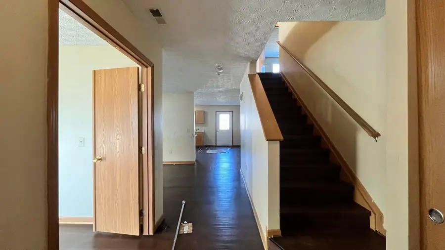 5388 Englecrest Drive, Canal Winchester, OH 43110 - #2