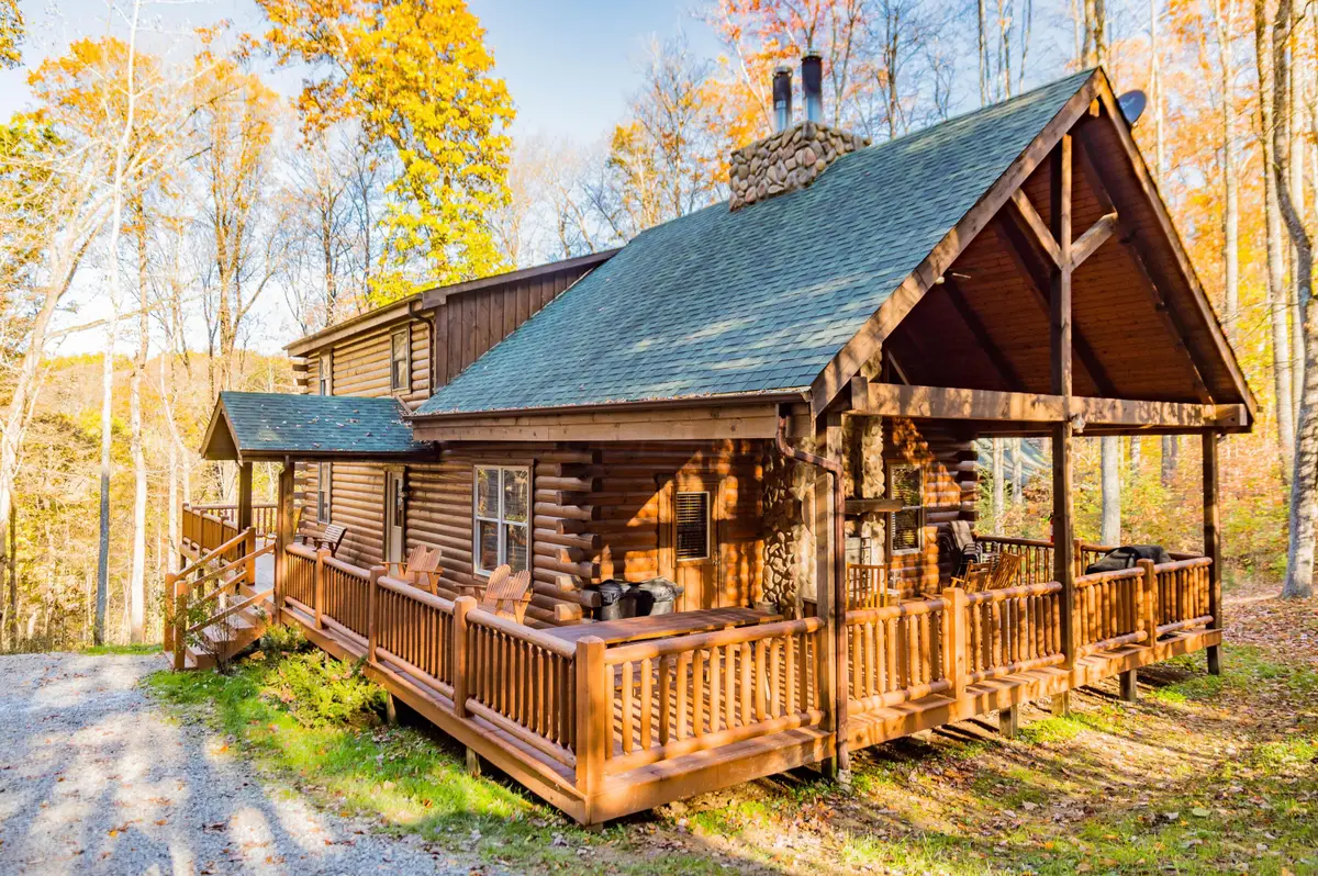 19433 Linden Road, Logan, OH 43138 - #1