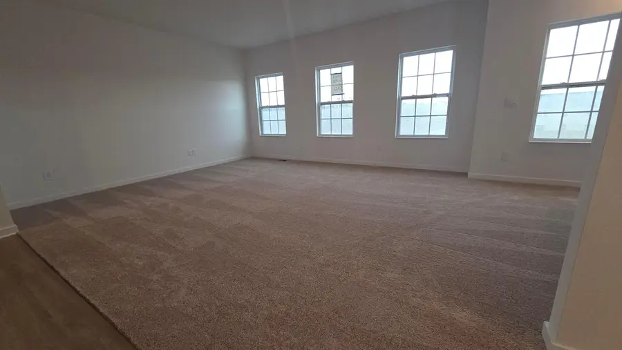 5962 Abernathy Lane, Columbus, OH 43232 - #2