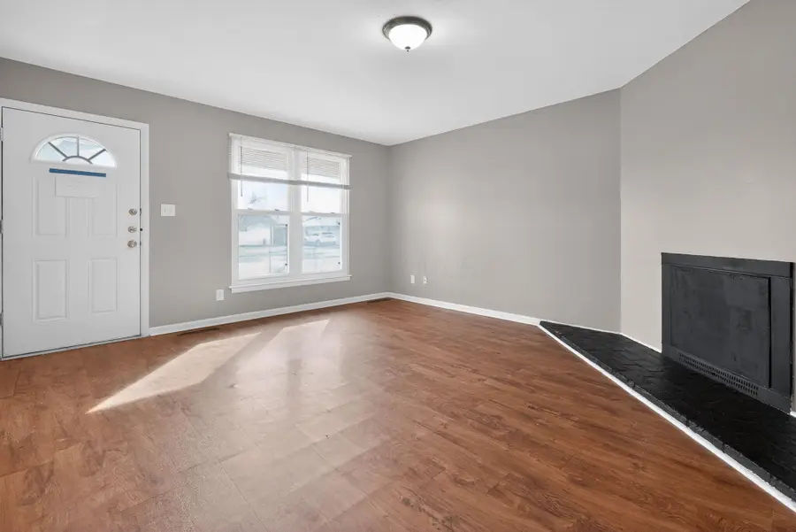 212 E Alcott Road, Columbus, OH 43207 - #2