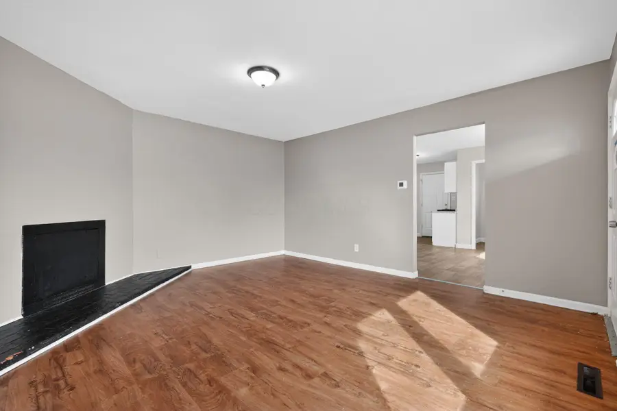 212 E Alcott Road, Columbus, OH 43207 - #3