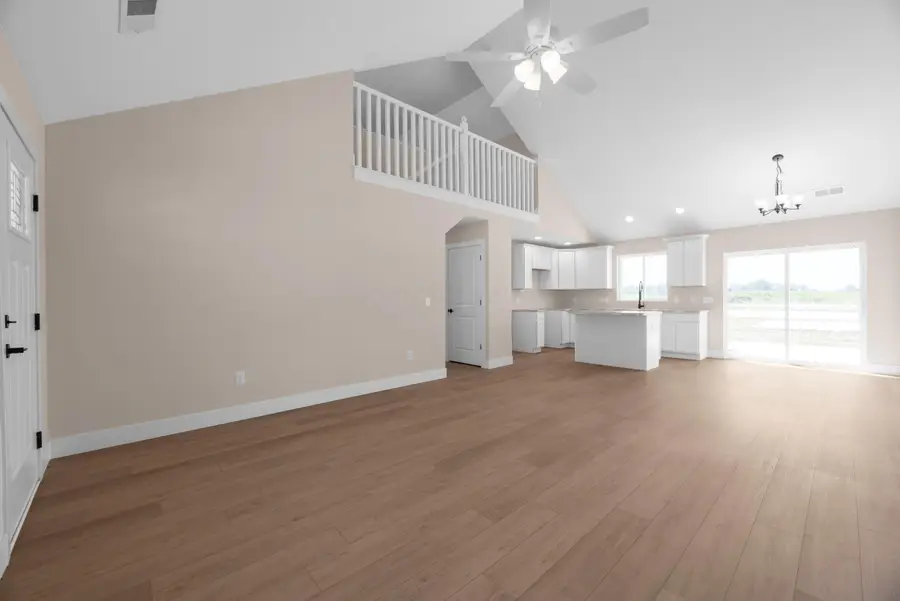 202 Cumberland Meadows Circle, Hebron, OH 43025 - #2