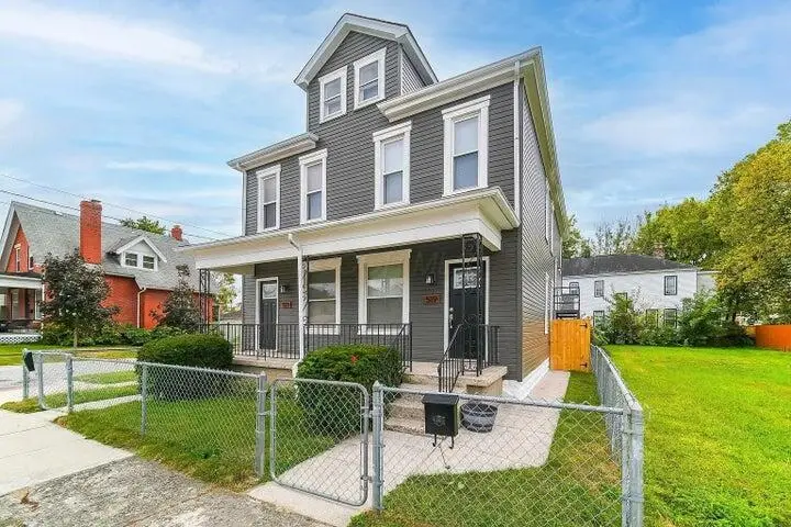 519-521 E Deshler Avenue, Columbus, OH 43206 - #3