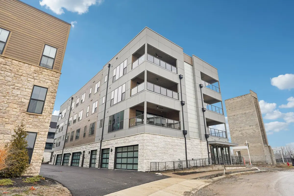 2842 Gunnison Drive, Columbus, OH 43228 - #1