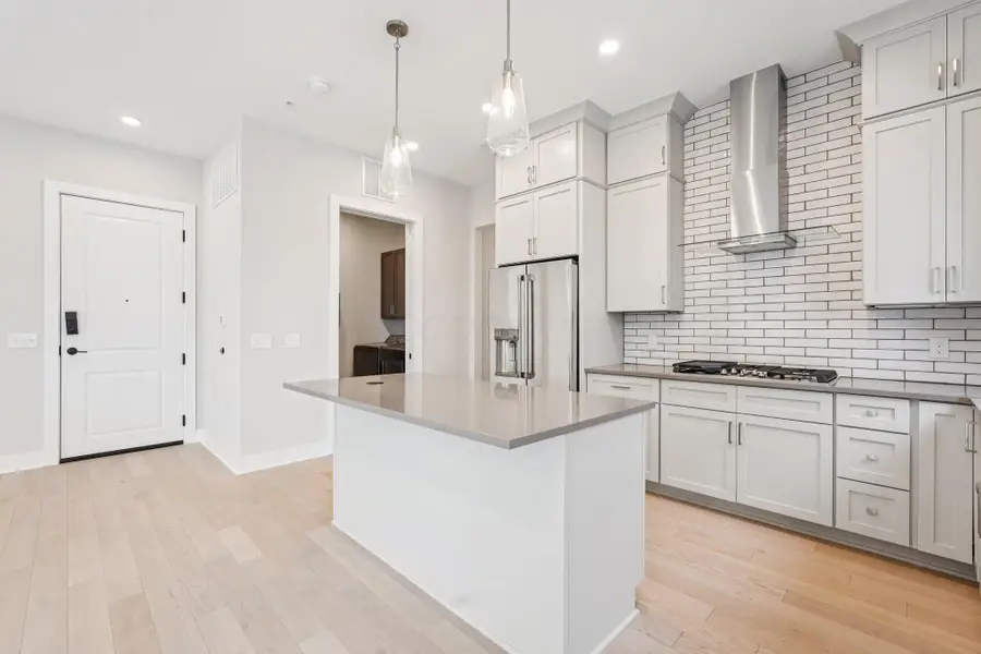 2867 Kobuk Drive, Columbus, OH 43228 - #3