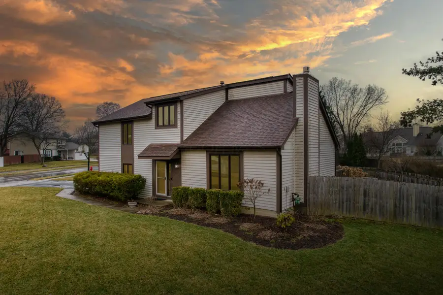 687 E College Avenue, Westerville, OH 43081 - #3