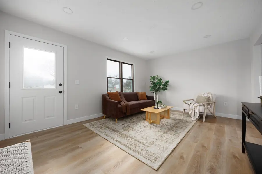 102 Channing Drive, London, OH 43140 - #3