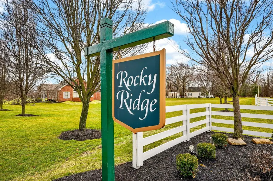 6836 Newrock Drive, New Albany, OH 43054 - #2