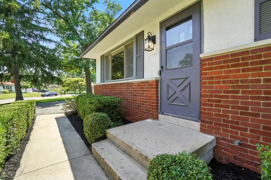 2688 Woodley Road, Columbus, OH 43231 - #2