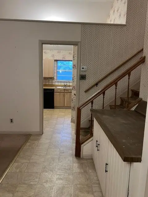 4636 Dundee Avenue, Columbus, OH 43227 - #3