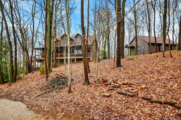 12120 Young Road, Amanda, OH 43102