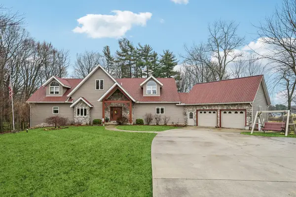 123 Misty Meadows Drive, Heath, OH 43056