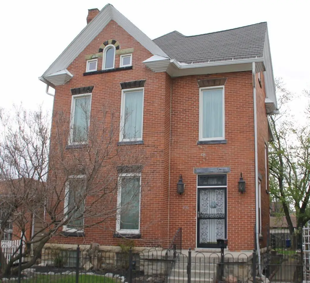 230 N 17th Street, Columbus, OH 43203 - #1