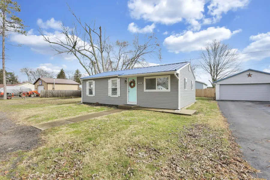 13660 Queen Road Ne, Thornville, OH 43076 - #3