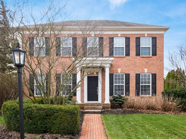 7043 Cunningham Drive, New Albany, OH 43054