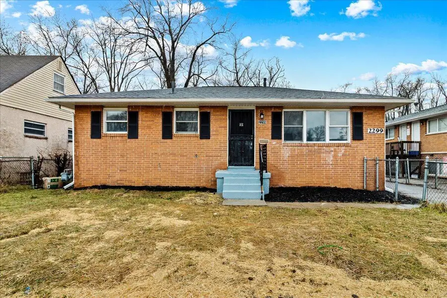 2299 Holt Avenue, Columbus, OH 43219 - #3