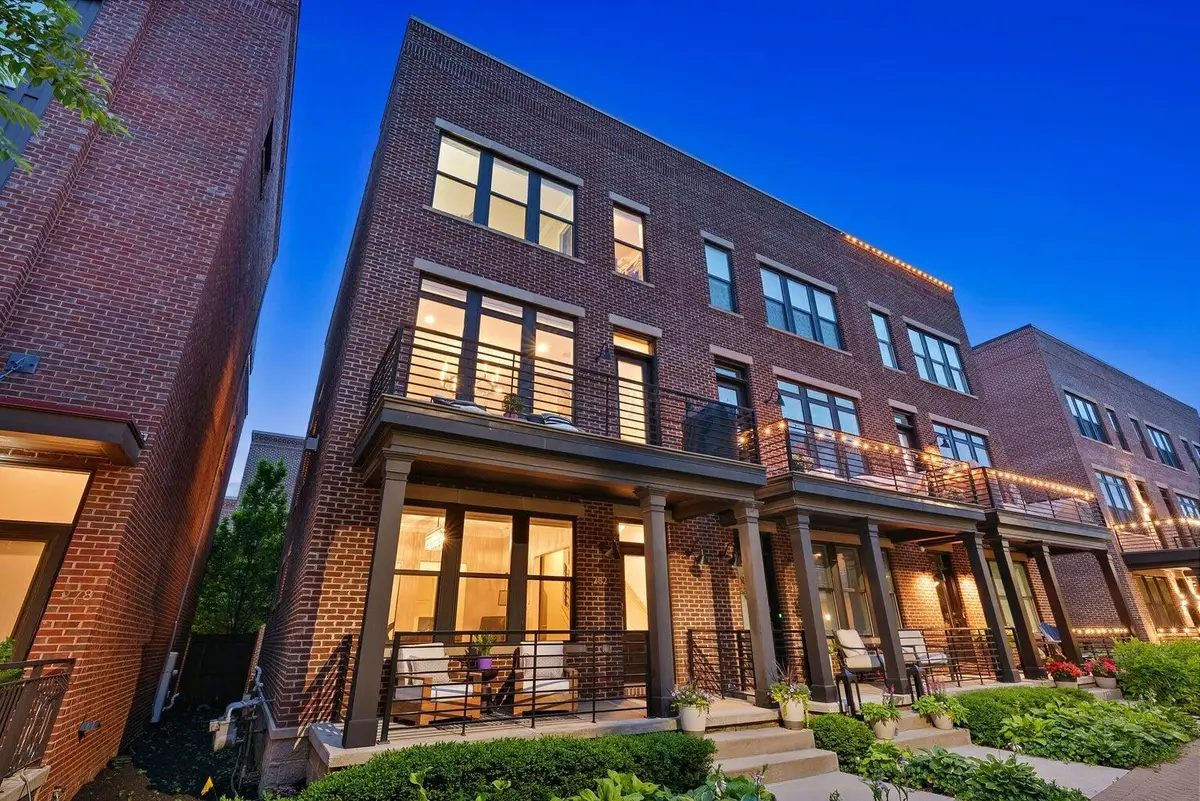 282 Neruda Avenue, Columbus, OH 43215 - #1