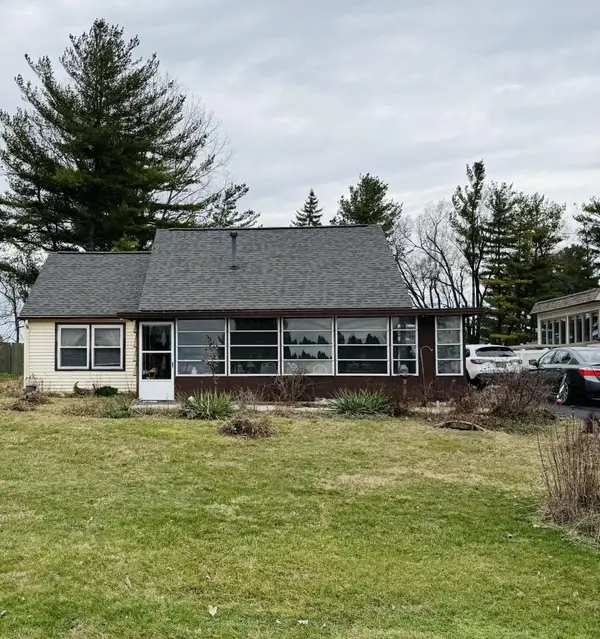 1264 W Choctaw Drive, London, OH 43140