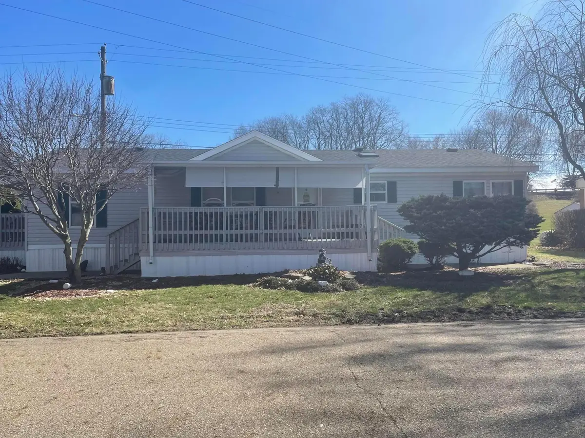 8927 Columbus Rd Road, Mount Vernon, OH 43050 - #1