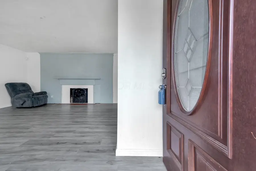 1370 Erickson Road, Columbus, OH 43227 - #3