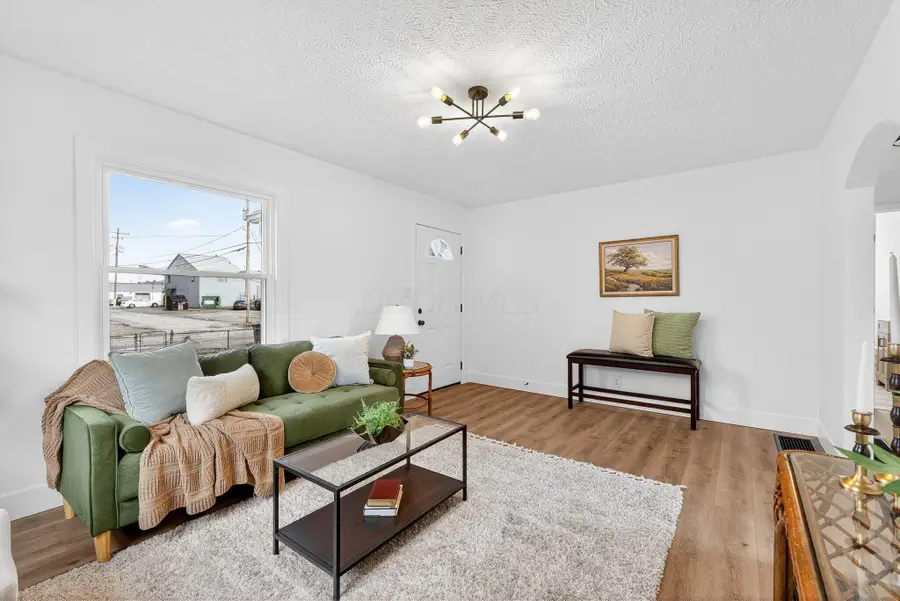 1099 Lawrence Drive, Columbus, OH 43207 - #3