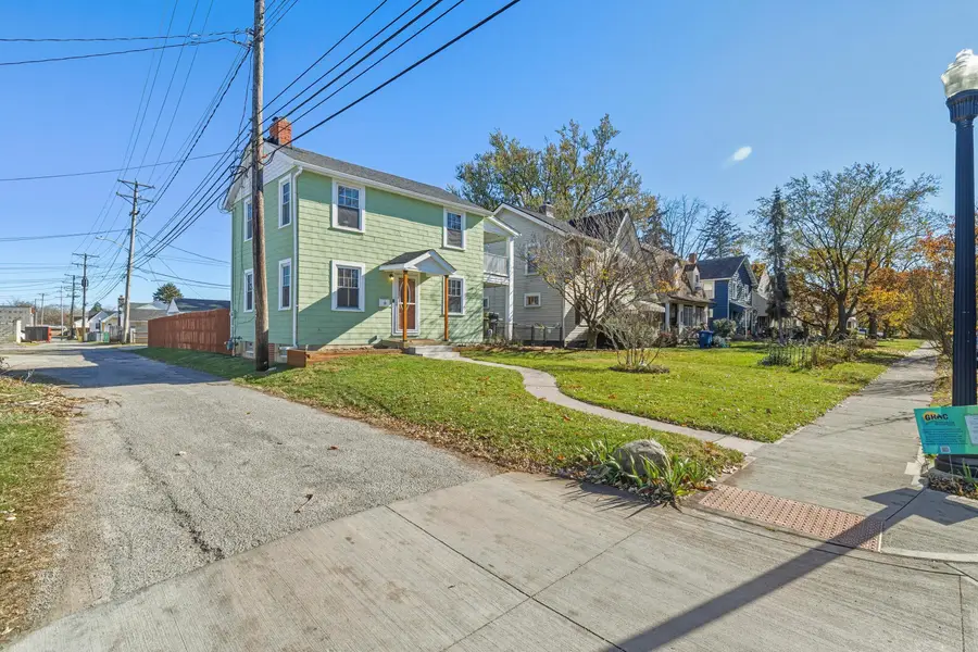 570 Wiltshire Road, Columbus, OH 43204 - #2