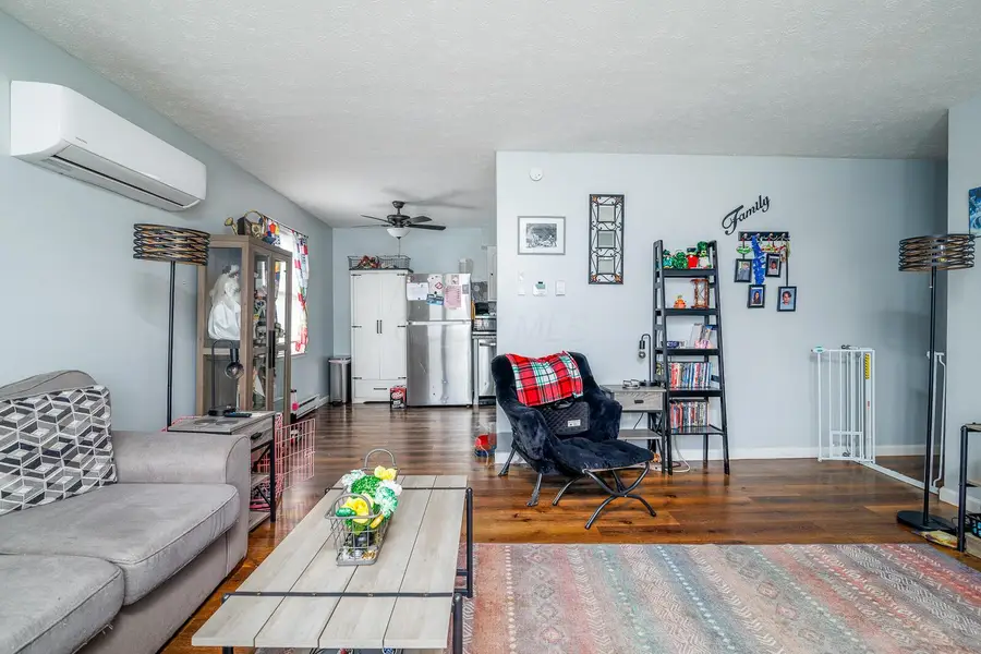 7201 Cleveland Street, South Solon, OH 43153 - #3