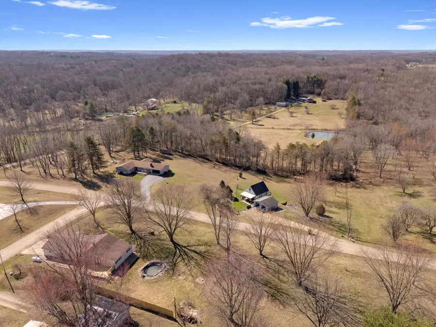 72 Mccoy Road, Saint Louisville, OH 43071 - #2