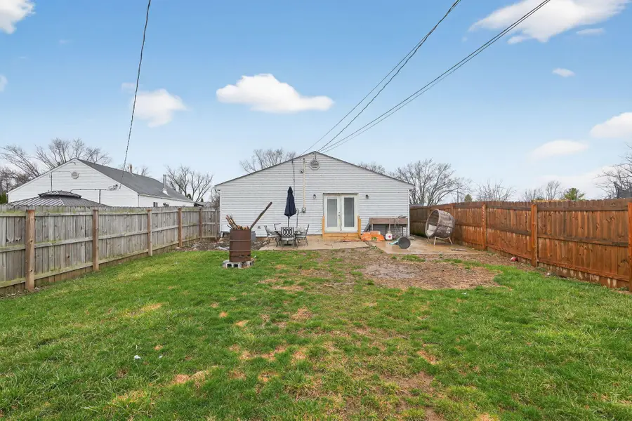 396 Pasadena Avenue, Columbus, OH 43228 - #3