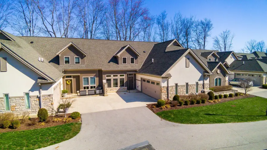 686 Fairway Boulevard, Columbus, OH 43213 - #2