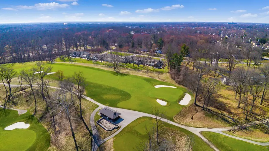 686 Fairway Boulevard, Columbus, OH 43213 - #3