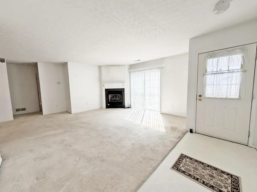 6738 Axtel Drive, Canal Winchester, OH 43110 - #3