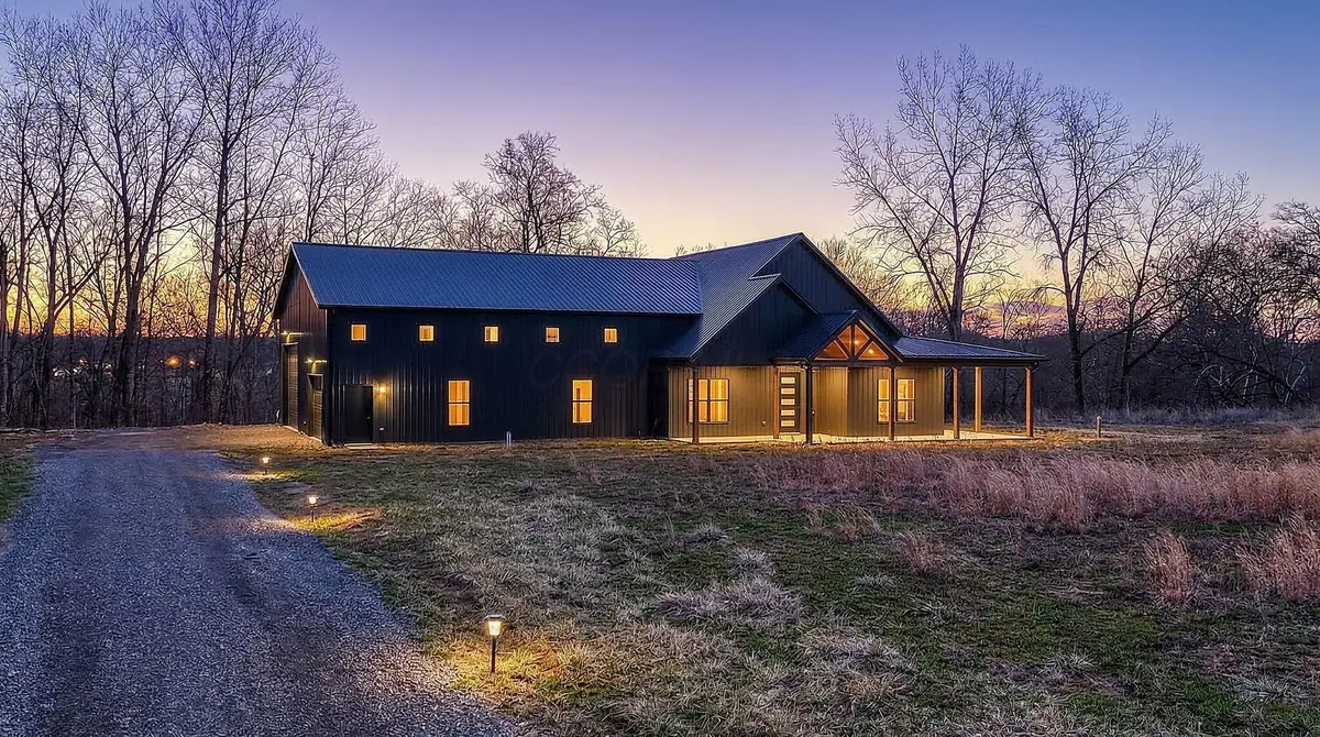 7836 Basil Road Nw, Baltimore, OH 43105 - #1