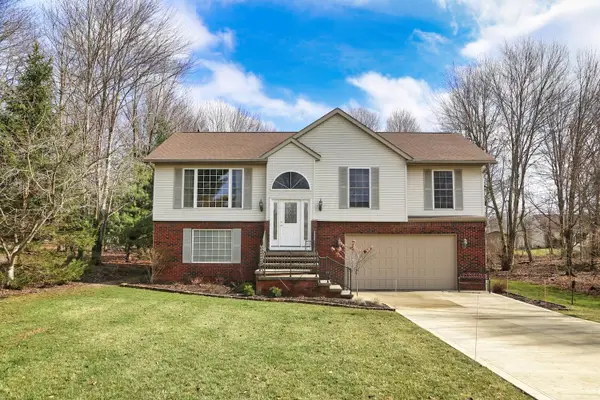 2568 Apple Valley Drive, Howard, OH 43028