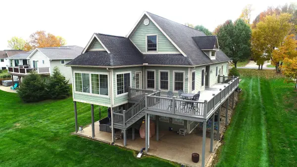 926 Fairway Drive, Howard, OH 43028