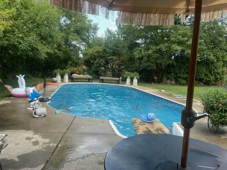 8686 Kingsley Drive, Reynoldsburg, OH 43068 - #2