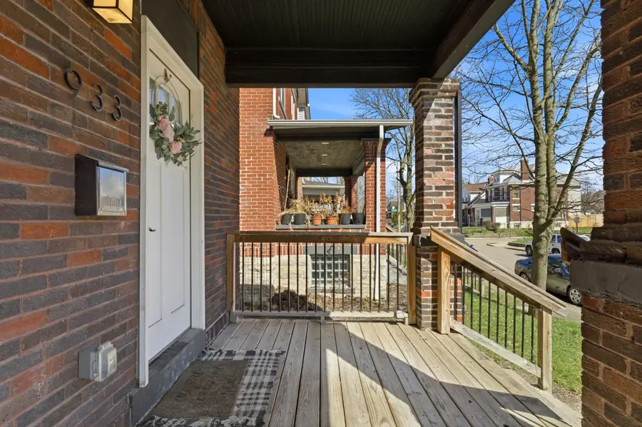 933 Linwood Avenue, Columbus, OH 43206 - #2
