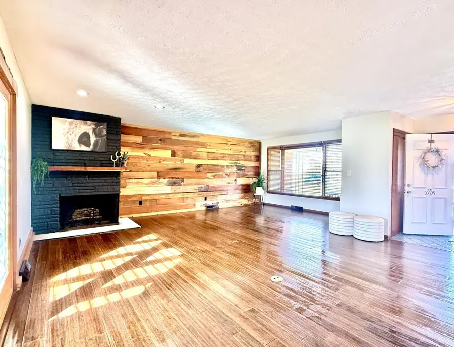 10695 Lockbourne Eastern Road, Ashville, OH 43103 - #3