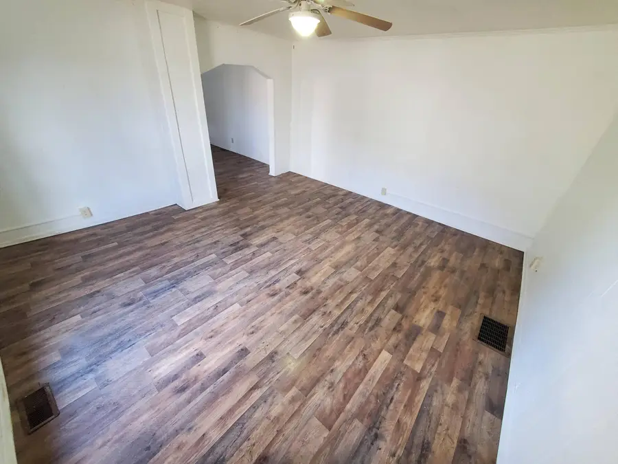 389-391 Oak Street, Marion, OH 43302 - #3