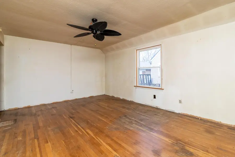 3453 Eisenhower Road, Columbus, OH 43224 - #2