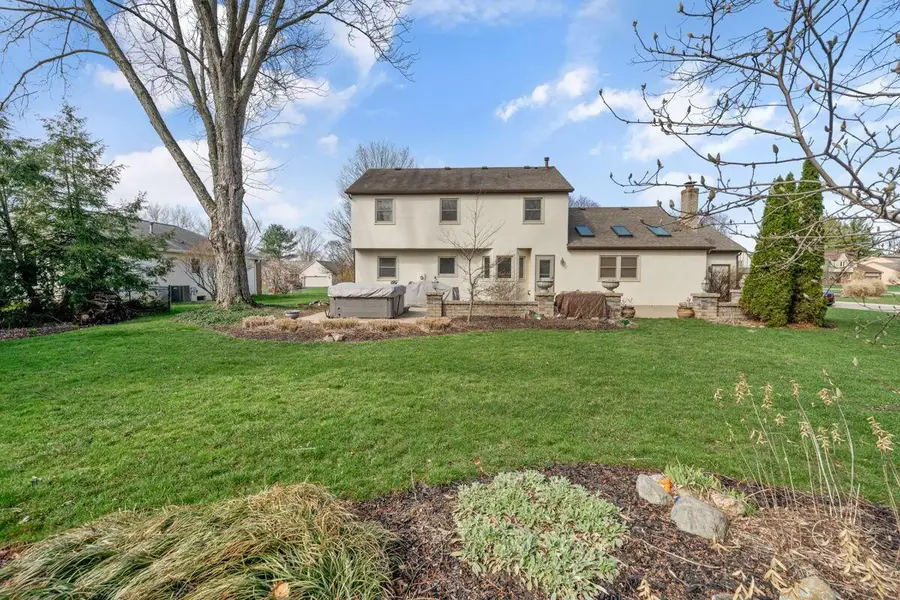 12200 Raintree Avenue, Pickerington, OH 43147 - #2