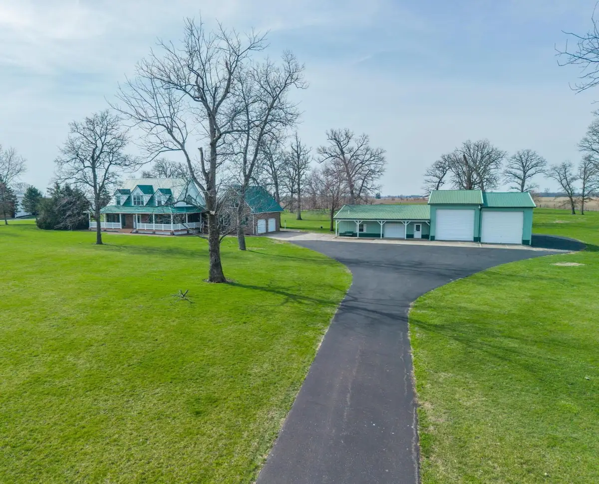 5633 State Route 41 Nw, Washington Court House, OH 43160 - #1