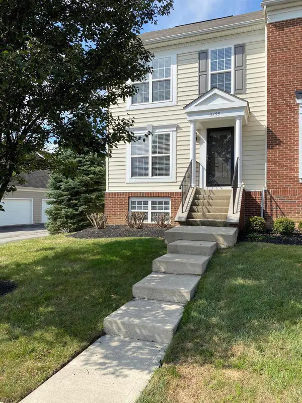 3795 Rubythroat Drive, Columbus, OH 43230