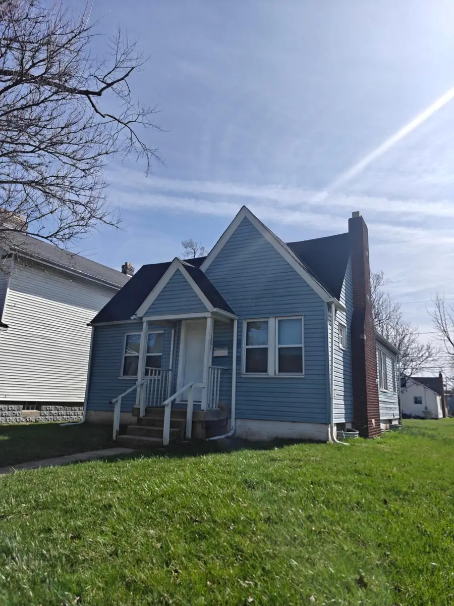 1251 E 23rd Avenue, Columbus, OH 43211 - #2
