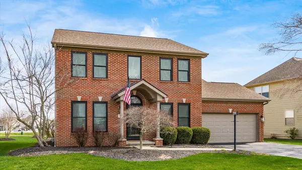 222 Trail E, Etna, OH 43062