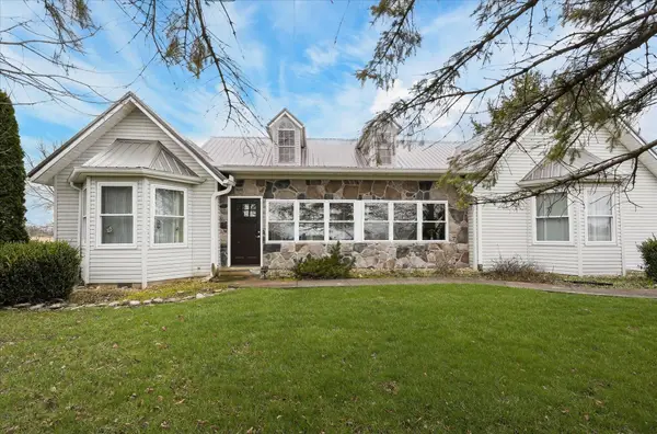 8325 Garringer Edgefield Road, Jeffersonville, OH 43128