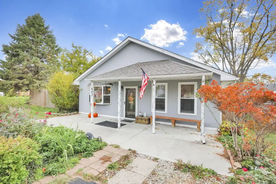 443 Lawrence Avenue, Columbus, OH 43228 - #2