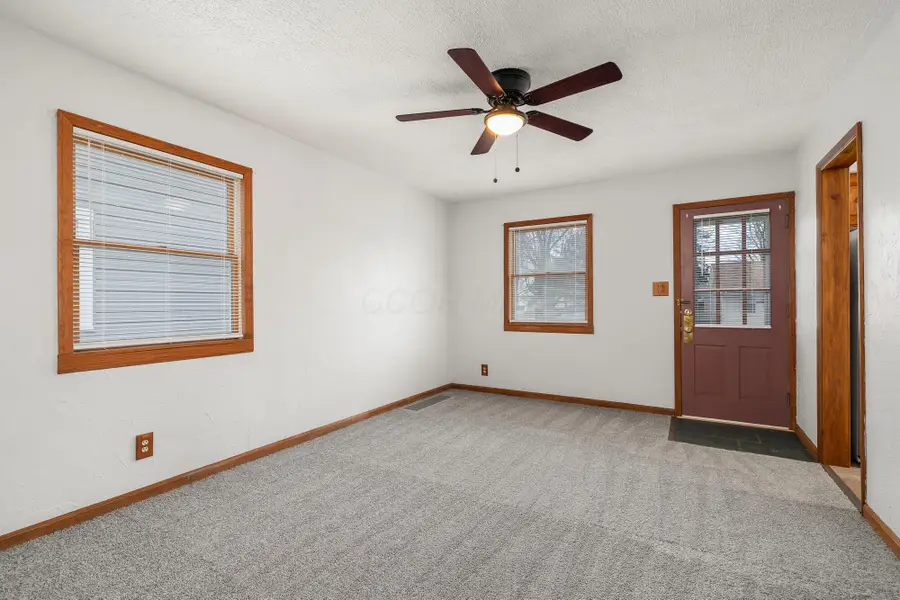 539 E 5th Street, Ashland, OH 44805 - #3