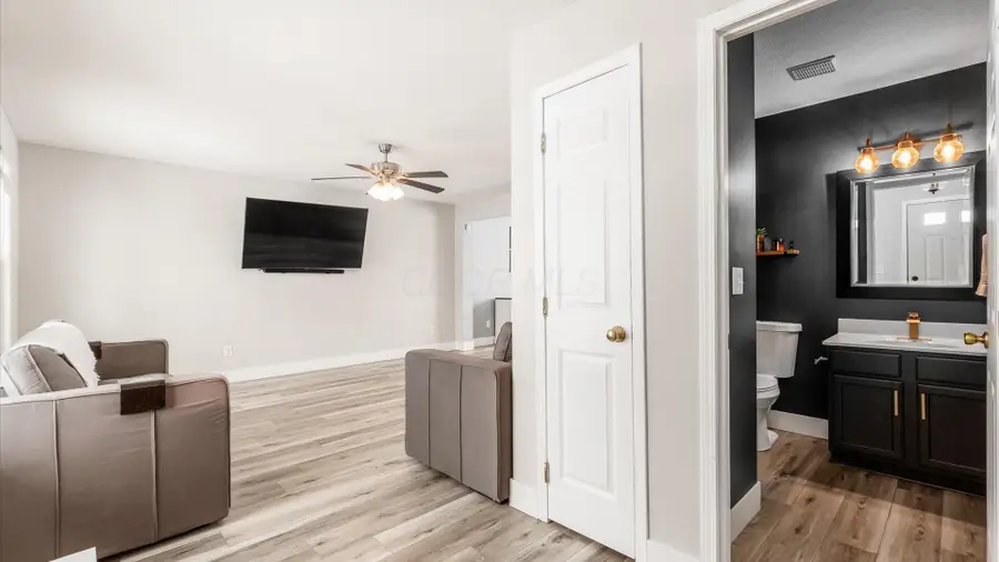 156 Glen Crossing Drive, Etna, OH 43062 - #3