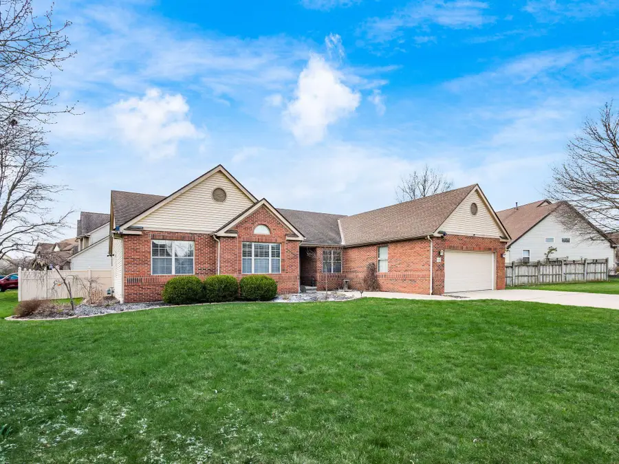 4830 Heycross Drive, Grove City, OH 43123 - #2